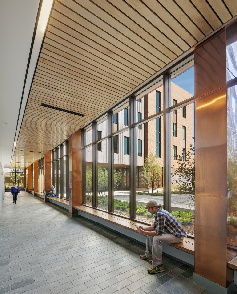 Oak & Laurel Halls Leers Weinzapfel Associates